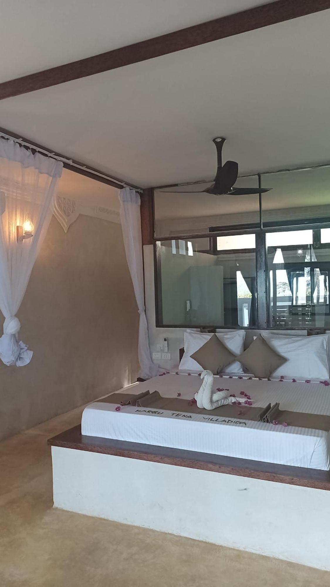 Swahili Palace Zanzibar Pwani Mchangani Buitenkant foto