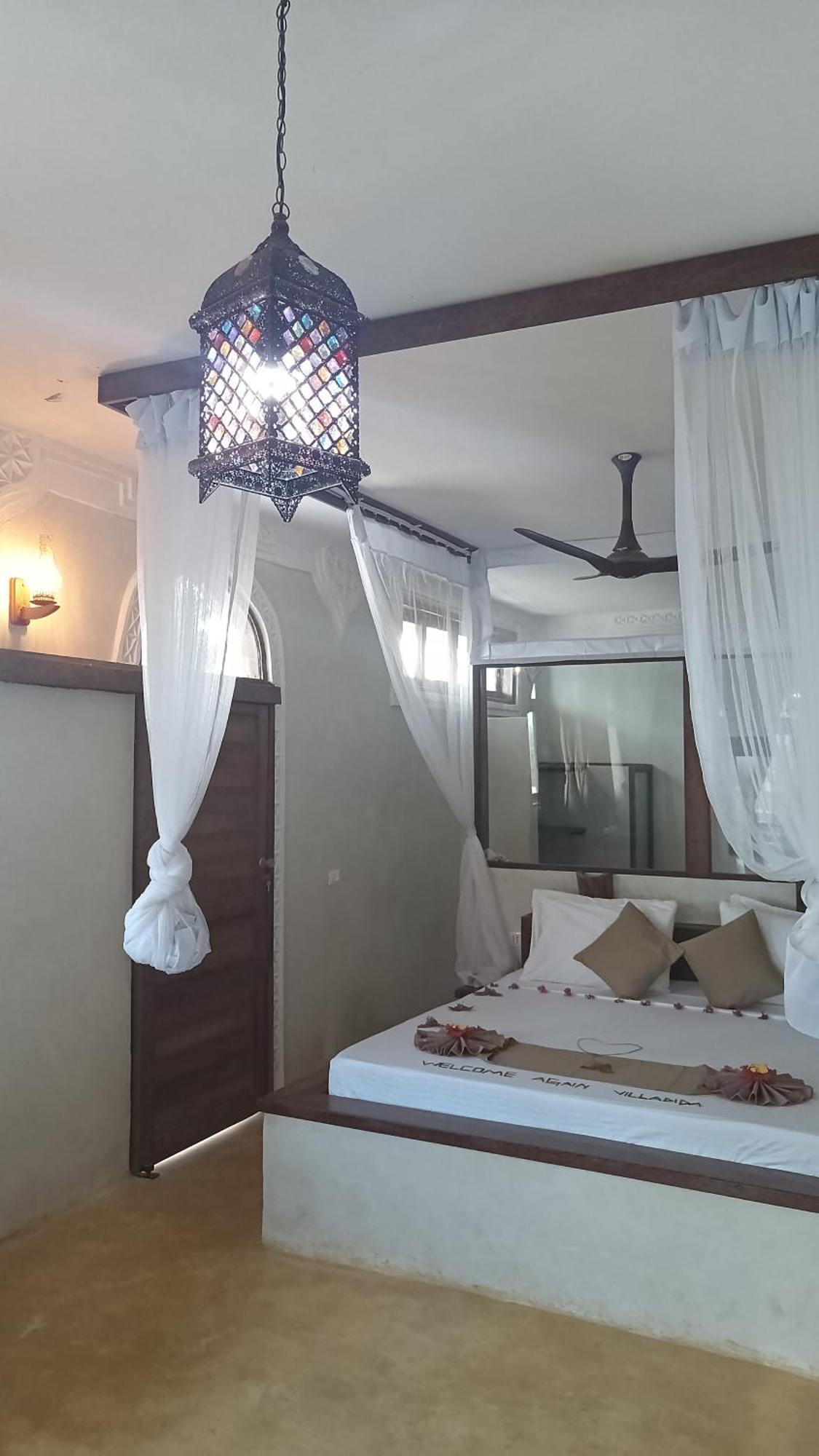 Swahili Palace Zanzibar Pwani Mchangani Buitenkant foto