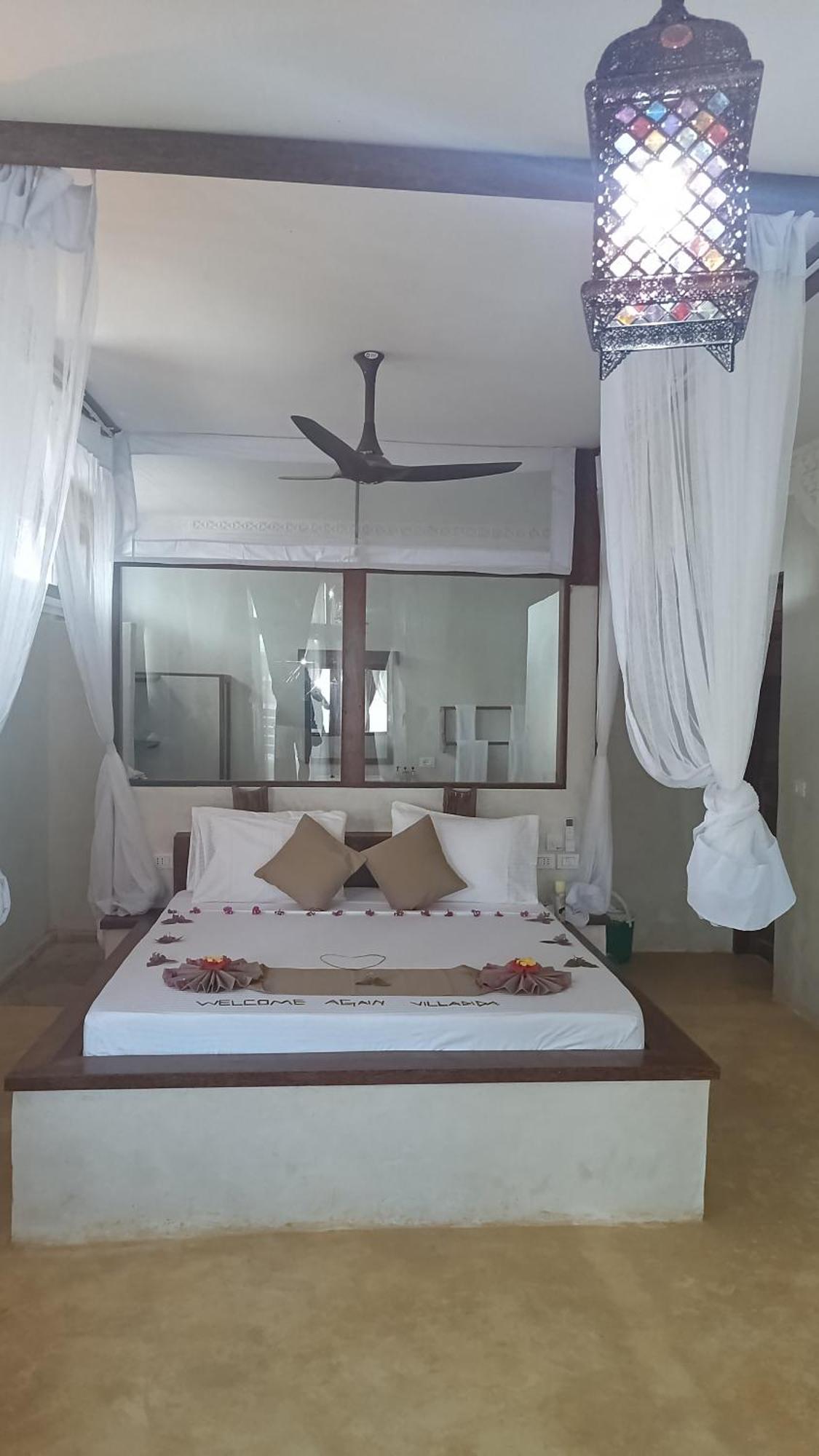 Swahili Palace Zanzibar Pwani Mchangani Buitenkant foto