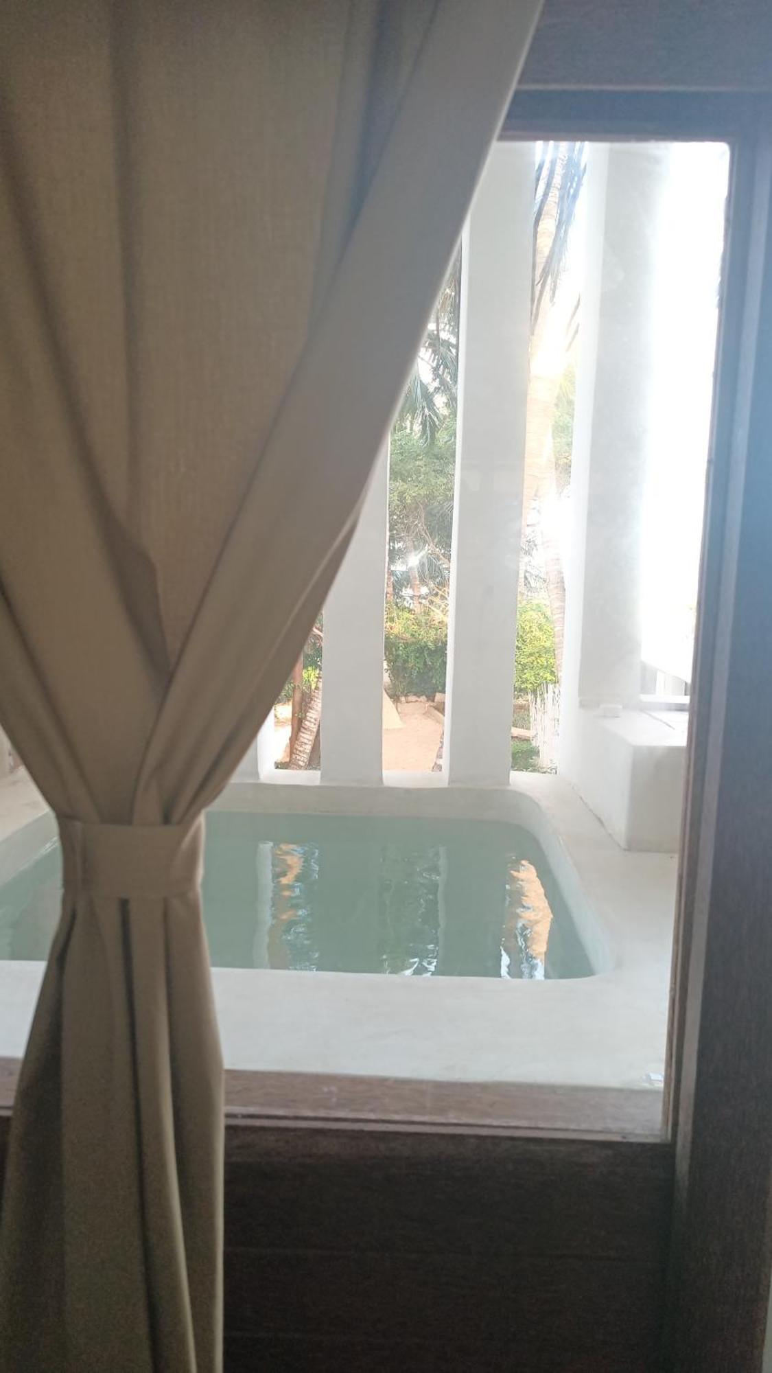 Swahili Palace Zanzibar Pwani Mchangani Buitenkant foto